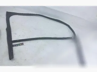 DK6221597A Уплотнитель двери передней левой Land Rover Range Rover Sport 2 Арт 87942522, вид 1