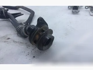 9627628980,9640621680 Фланец (тройник) системы охлаждения Peugeot 207 Арт 91111685_1, вид 2