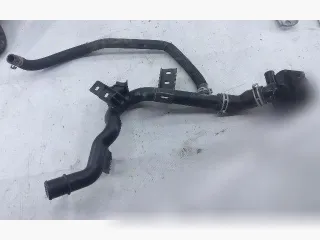 9627628980,9640621680 Фланец (тройник) системы охлаждения Citroen C2  Арт 91111685_3, вид 1