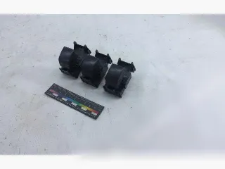3910S94 Кнопка стеклоподъемника заднего левого Toyota Prius 4 Арт 92837369, вид 2