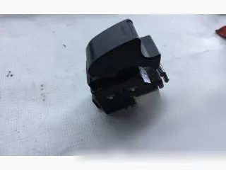  Кнопка стеклоподъемника заднего левого Toyota Prius 2 Арт 93466697, вид 2