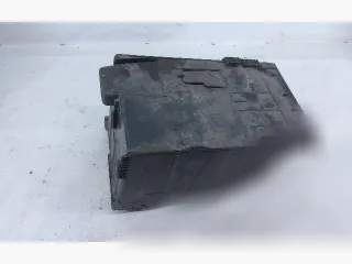 9663615580 Крышка аккумулятора Peugeot Partner 2 restailing Арт 94346377, вид 1
