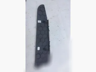 7L0881471 Накладка боковая на сиденье Porsche Cayenne 957 Арт 98237851, вид 3