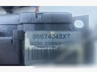 96674045XT,96759261XT Переключатель дворников Peugeot 508 Арт 102699584_2, вид 4