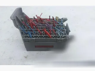 9162439 Блок предохранителей Volvo XC70 2 Арт 104135935, вид 3