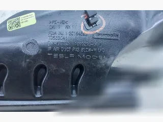 109929500 Воздуховод отопителя (печки) Tesla model 3 Арт 108289030, вид 2