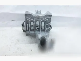 150069600B Кронштейн компрессора кондиционера Tesla model 3 Арт 108548777, вид 2