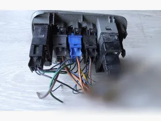 7700432430 Блок управления стеклоподъемниками Renault Scenic RX4 Арт 108592153, вид 2