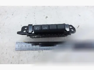 75P356 Кнопка открытия багажника Lexus RX 4 Арт 108602190, вид 1