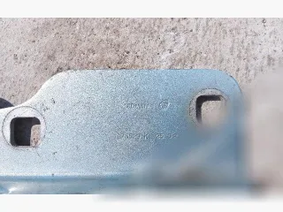 843529k2502 Петля капота левая Renault Scenic RX4 Арт 113437640, вид 3