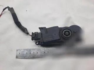 111466413 Жалюзи BMW 7 G11/G12 Арт 114501995