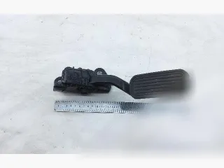 7812047050,1988003200 Педаль газа Toyota Prius 2 Арт 115233869, вид 1