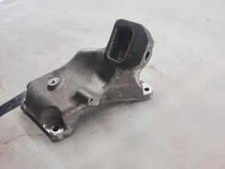 A1772230104 Кронштейн двигателя Mercedes E W238 Арт 115798830_2, вид 1