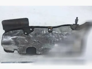 A1761500675 Тепловой экран моторного отсека Mercedes C W205 Арт 115799013, вид 2