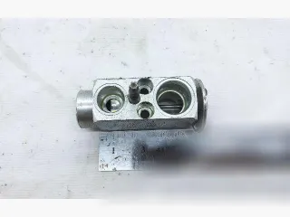 7010973 Клапан ТРВ (расширительный) кондиционера Jaguar E-PACE Арт 118762368_6, вид 2