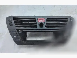 30378238 Накладка декоративная на торпедо Citroen C4 Picasso 1 Арт 119153339, вид 1