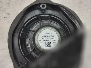 107974200A Динамик торпедо правый Tesla model Y Арт 121372355_1, вид 2