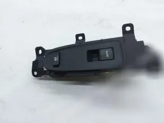 8403030110 Кнопка стеклоподъемника переднего правого Lexus GS 3 Арт 123915028, вид 1