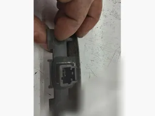 9638615777 Кнопка открытия стекла багажника Peugeot 308 1 Арт 129610226_1, вид 4