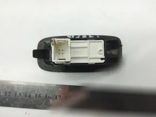 9802042677 Кнопка стеклоподъемника заднего правого Citroen Spacetourer Арт 141293672_2, вид 2