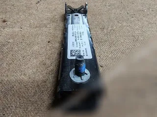 106813001B Механизм регулировки высоты ремня безопасности Tesla model 3 Арт 142388163, вид 3