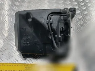 109606200G Бачок омывателя Tesla model 3 Арт 143336396, вид 4