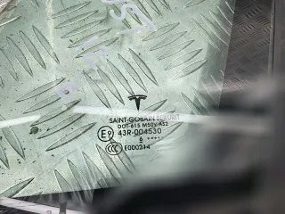 105520500D Форточка передняя левая Tesla model X Арт 145238784, вид 4