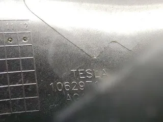 106297100A Пластик салона Tesla model X Арт 147561227, вид 2