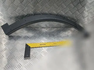 103443000L,107820900G Молдинг крыла переднего правого Tesla model X Арт 147898007