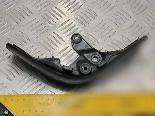 104938600C Уплотнитель Tesla model X Арт 148515191, вид 1