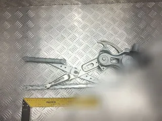 8572047170,0620204041 Стеклоподъемник электрический задний левый Toyota Prius V Арт 150937449, вид 1