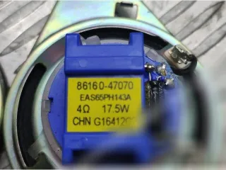 8616047070 Динамик торпедо правый Toyota Prius V Арт 151368543_1, вид 2