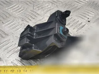 5257547030 Кронштейн крепления бампера заднего Toyota Prius V Арт 152158196, вид 1
