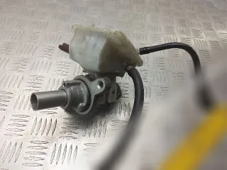 204254242 Цилиндр тормозной главный Citroen C4 1 restailing Арт 152667667, вид 1