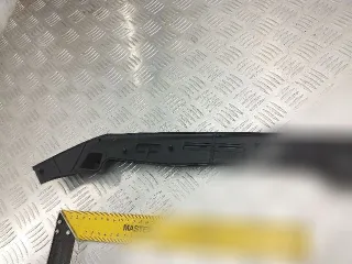 8W6823124 Уплотнитель капота Audi A5 (S5,RS5) 2 Арт 152739603, вид 7