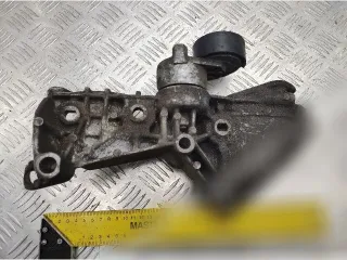 8200669494 Кронштейн генератора Nissan Qashqai 1  1.5л Арт 152740958_4, вид 2