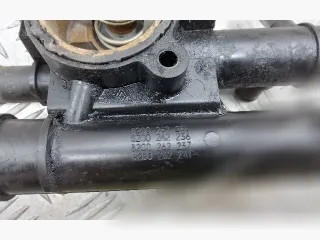 8200262235,8200262236,8200262237,8200262241 Корпус термостата Renault Trafic 2 Арт 153350345_1, вид 2