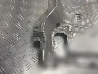A1676807308 Тепловой экран глушителя Mercedes GLE W167 Арт 157052911, вид 3