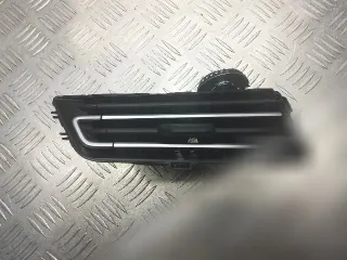 21828910,F5939947013 Дефлектор обдува салона BMW X5 G05  Арт 157069518, вид 5