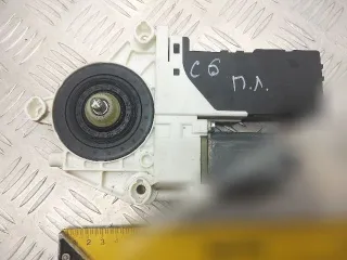 9663077880,994354108,1137328408,987287109 Моторчик стеклоподъемника передний левый Citroen C6 Арт 159421621, вид 4