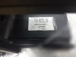 9662900260 Рамка (накладка) рычага КПП Citroen C6 Арт 159582458, вид 4