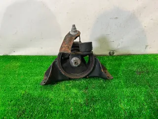 Подушка двигателя Mazda MPV 2 2.0л 2002г.  - Фото 6