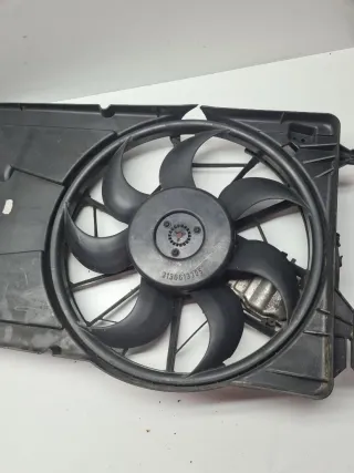 3M5H8C607RJ,1137328558 Вентилятор радиатора Ford Focus 2 Арт 14420, вид 2