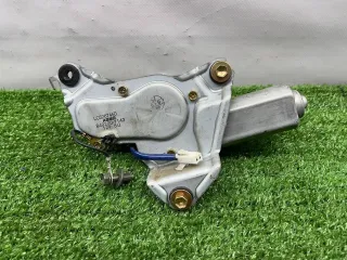 LC6267450 Моторчик заднего стеклоочистителя (дворника) Mazda MPV 2 Арт 170425, вид 1