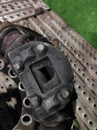 1629835,3092466,20367343,1081191,1607826 Суппорт передний правый Volvo FH Арт 25702, вид 8