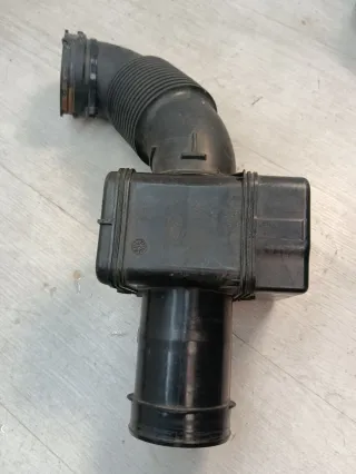 FPLA9C619CB Патрубок (трубопровод, шланг) Land Rover Range Rover Sport 1 restailing Арт 96717081, вид 1