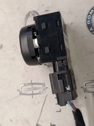 56046232AA Кнопка регулировки сидения Alfa Romeo Stelvio Арт 5822-230-3, вид 3