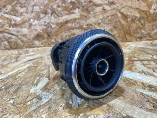 8V0820901 Дефлектор обдува салона Audi A3 8V Арт 39369914, вид 2