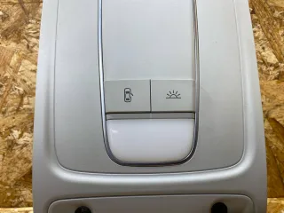 8V0947135A Фонарь салона (плафон) Audi A3 8V Арт 39369865, вид 3
