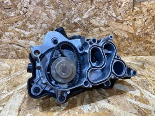 04E121600AL Помпа Audi A3 8V Арт 39369839, вид 1